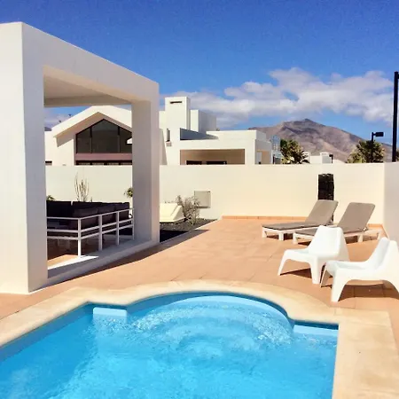 Ora * Playa Blanca (Lanzarote)